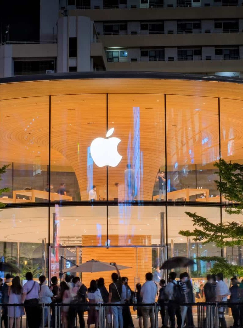 iPhone ultrafino, dobrável e tela infinita: o que a Apple está preparando para os próximos 3 anos 
