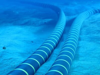 Como os cabos submarinos são produzidos?