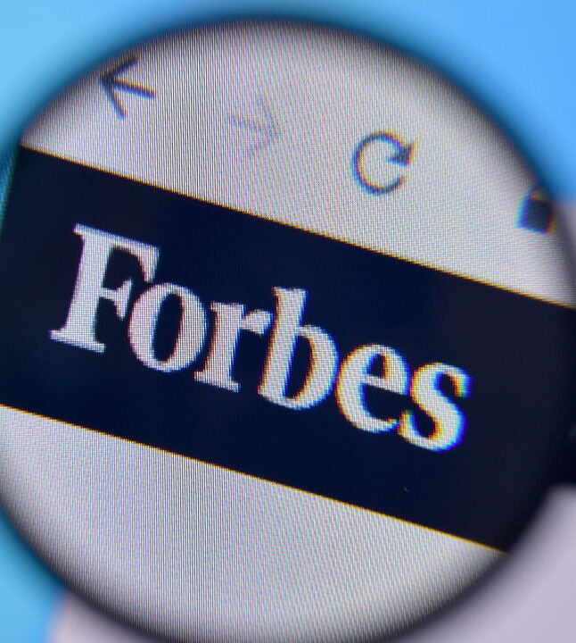Lista da Forbes revela os cinco maiores bilionários brasileiros de tecnologia, veja