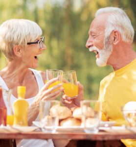 A fruta fácil de encontrar que pode manter seus ossos fortes depois dos quarenta