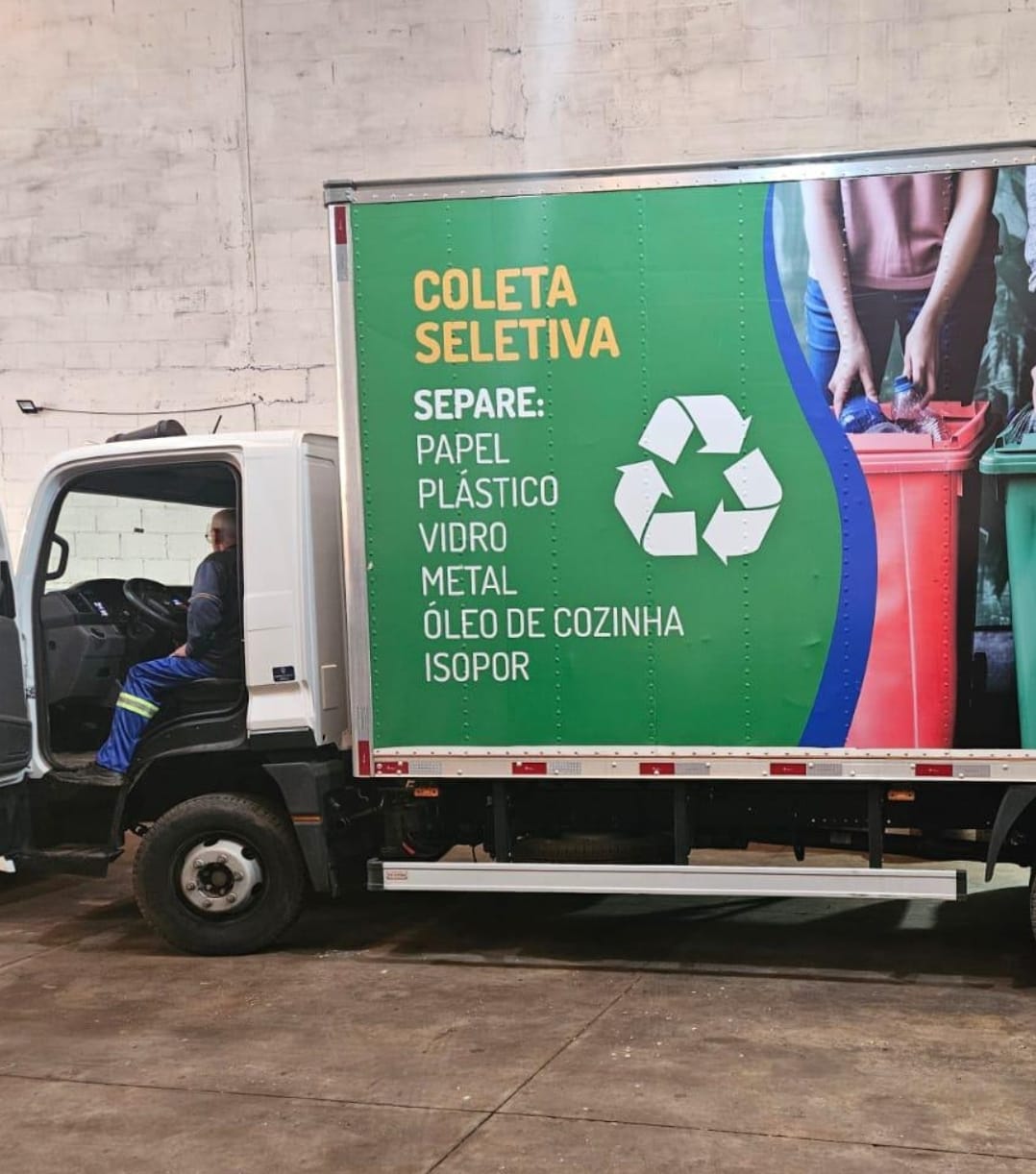 Coleta seletiva da Prefeitura de Marília mais do que dobra adesão em 45 dias de operação ampliada. Veja o cronograma e quando passa na sua casa