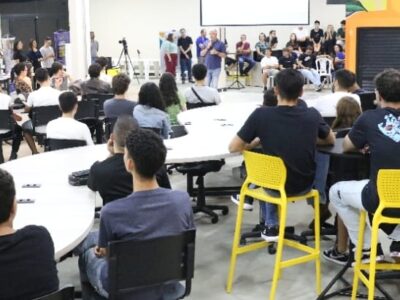 Unimar é finalista do principal prêmio de inovação do ensino superior com lançamento do curso de Inteligência Artificial. Assista ao vídeo do projeto aqui e registre seu voto. Confira!