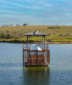 Represa Cascata foi transformada em símbolo de segurança hídrica e novo cartão postal da cidade. Veja medida rara na história de Marília. Mesmo com a seca, ele agora continua cheia, segundo a RIC Ambiental
