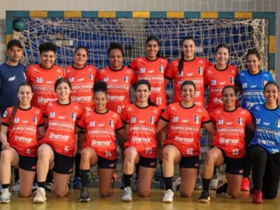 Handebol Feminino de Marília vence duas partidas pela Liga Regional do Estado de São Paulo e se isola na liderança da competição