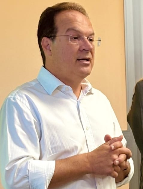 Dr. Cleber Rotoli Baldelin, diretor- presidente da Unimed Marília faz pronunciamento sobre os 34 anos da entidade. Confira!