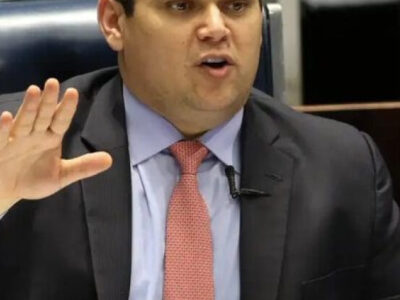 Alcolumbre diz que não vai pautar impeachment de Moraes