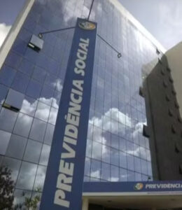 INSS suspende contrato com Crefisa para pagar benefícios