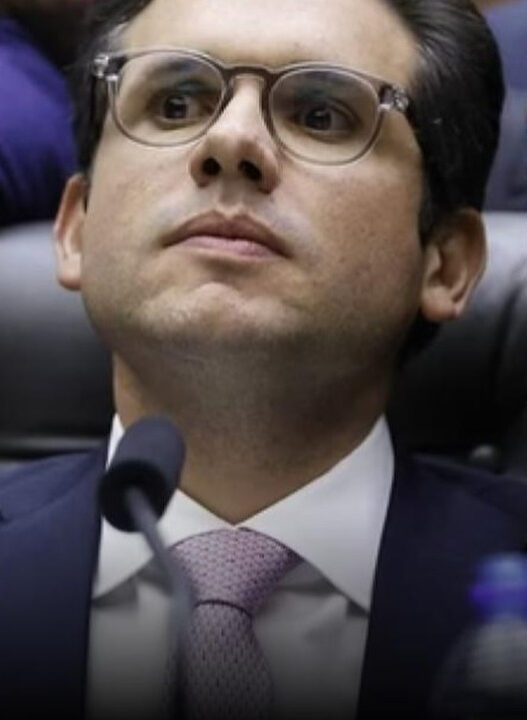 Motta nega acordo com bolsonaristas para pautar anistia