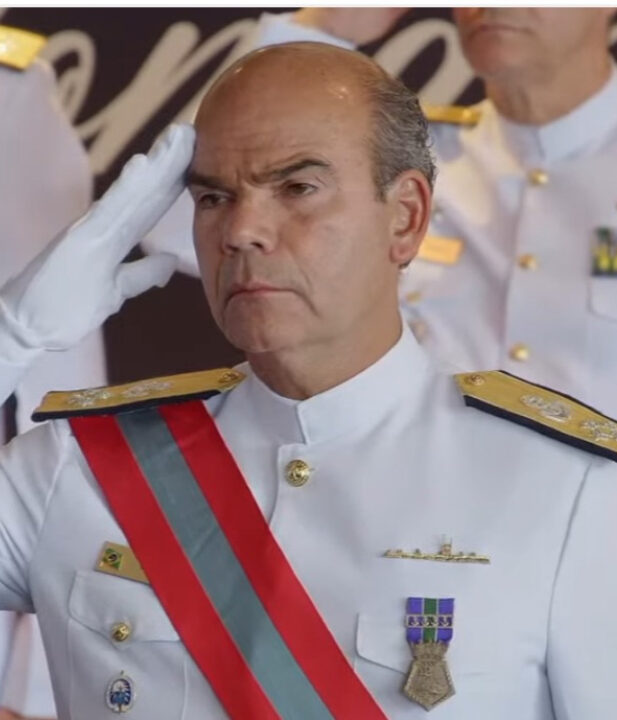 Comandante da Marinha alerta para “dificuldades” em distanciamento com EUA