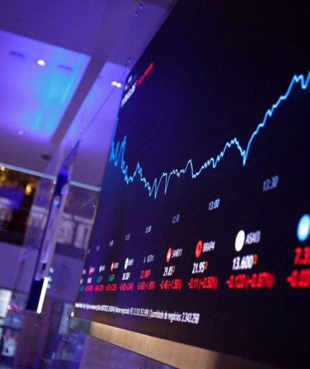 Efeito Moraes, PT, esquerdopatas e Lula: Bancos voltama cair e somamperdas debilionáriascom temor deMagnitsky. Saiba quanto