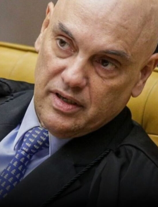 Moraes suspende todos processos do país sobre pedidos de dados ao Coaf