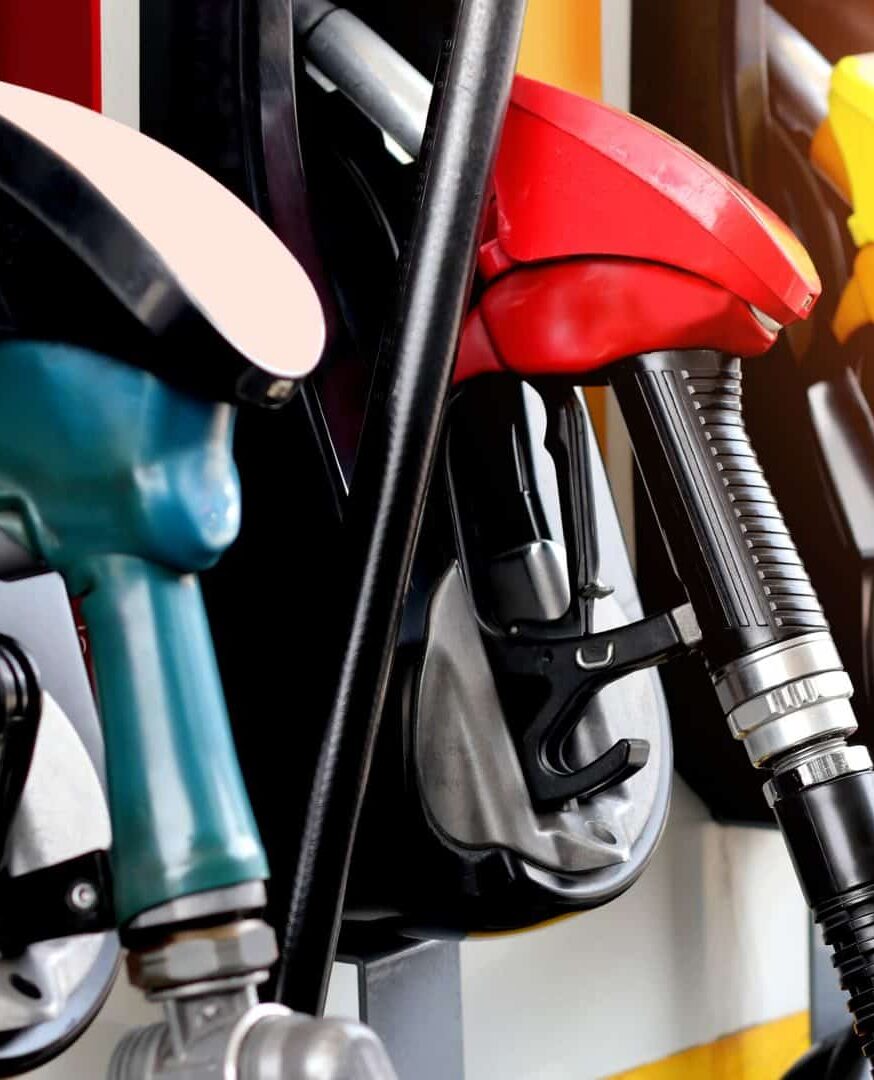 Governo Lula vai danificar o motor do seu carro, que não foi fabricado para isso. Combustíveispassam a ter maisetanol e biodiesel