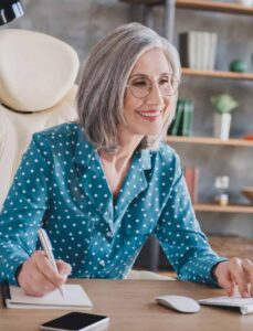 Trabalhar após aposentadoria aumenta satisfação, diz estudo