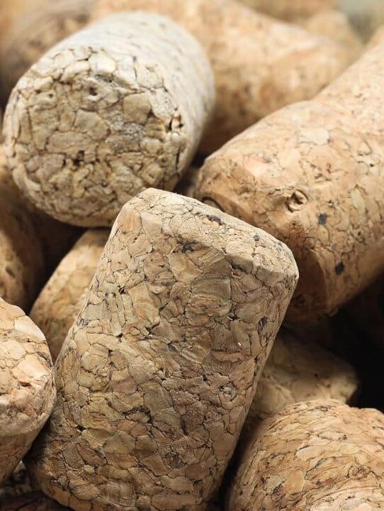 Nunca jogue fora rolhas de vinho e conheça seus usos incríveis