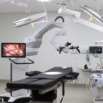 Ampliação do Centro Cirúrgico com 4 novas e tecnológicas salas e mais 10 novos leitos de recuperação é inaugurada pela Santa Casa de Marília. Expansão contou com apoio da população e autoridades. 70% do atendimento é pelo SUS. Confira!