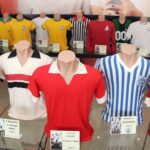 Camisas históricas de Pelé. Marília terá exposição no Domingo da Família. Serão expostas 44 camisas que retratam a trajetória do Rei do Futebol. Inédito