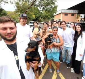 Unimar realiza programa de castração em comemoração ao Dia do Médico Veterinário. Referência em Marília, projeto completa 15 anos e totaliza milhares de procedimentos