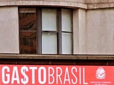 Este ano, até setembro, setor público já gastou R$ 1 trilhão a mais do que arrecadou, alerta dirigente da Associação Comercial. Preocupação de recuo no crescimento. Entenda