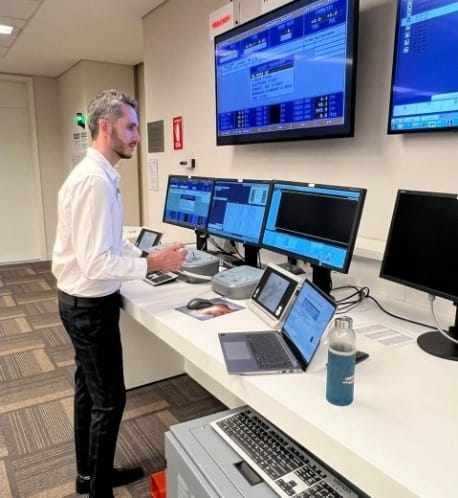 Profissionais da Radioterapia da Santa Casa de Marília participam de treinamento de radiocirurgia e Radioterapia Estereotática Extracraniana na Varian