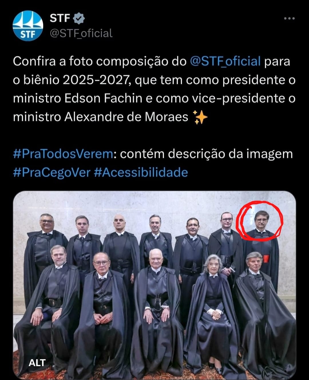 Vergonha mundial: foto oficial do STF, com composição dos novos presidente e vice, traz Paulo Gonet, do Ministério Público, como o “12º integrante”. Assim não se faz justiça em lugar nenhum do mundo