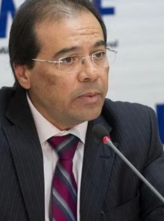 Irmão de Flávio Dino vira alvo da CPMI do INSS