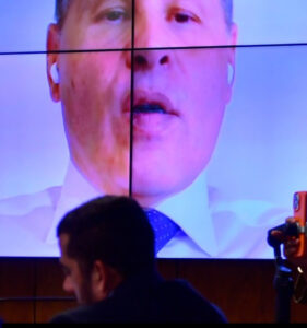 Tagliaferro apresenta a senadores documentos contra Moraes