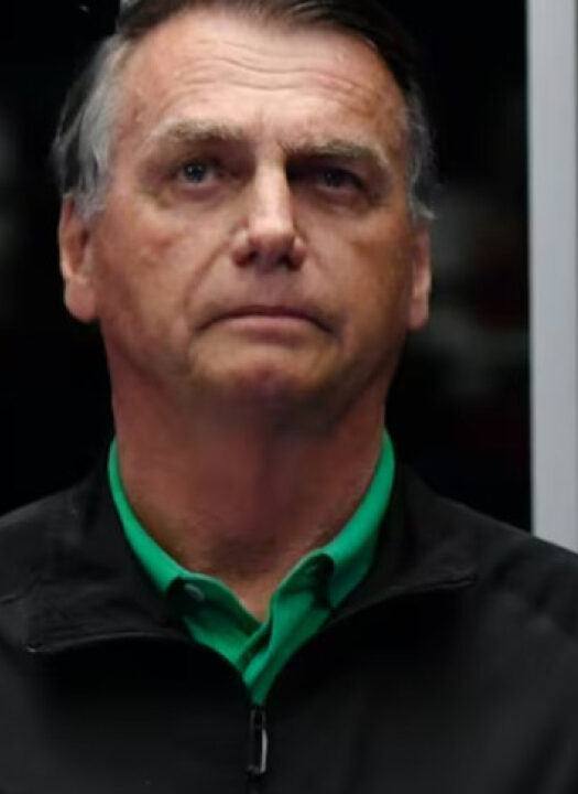 Bolsonaro diz abrir mão de elegibilidade por anistia geral