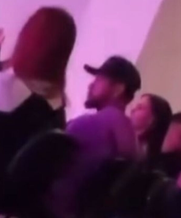 Convivendo com lesões, Neymar foi visto em igreja com família; VEJA VÍDEO