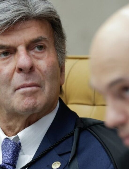 GRAVE: Durante voto, Fux detalha sobre poderes do STF e julgamento de Bolsonaro pode ser anulado; VEJA VÍDEO