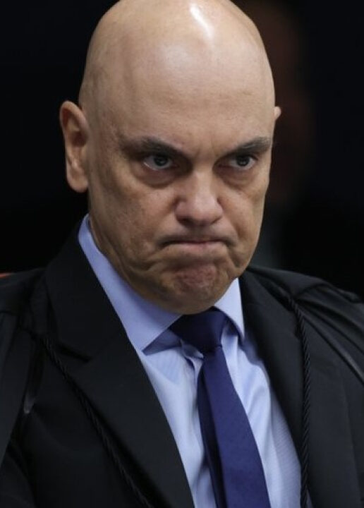 Moraes manda PF explicar ‘demora’ de Bolsonaro na saída de hospital