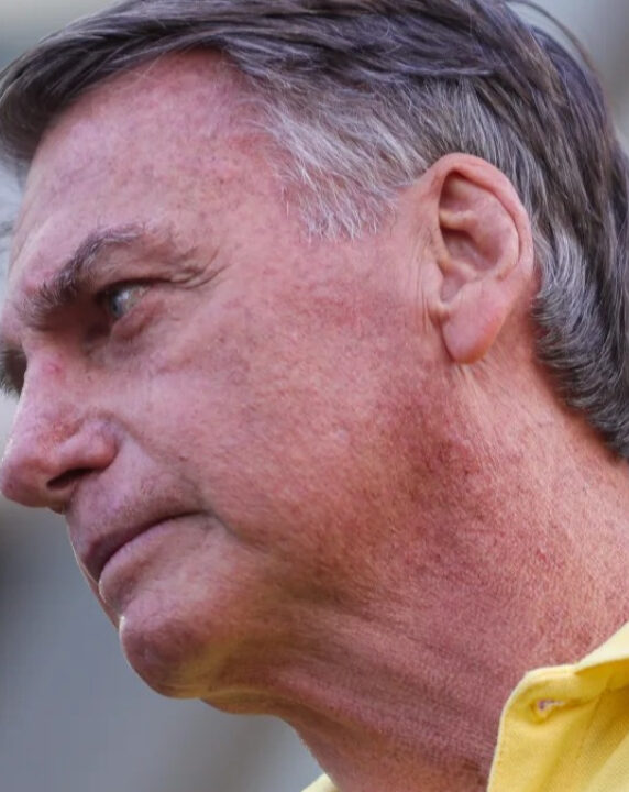 Saúde de Jair Bolsonaro vira assunto no STF