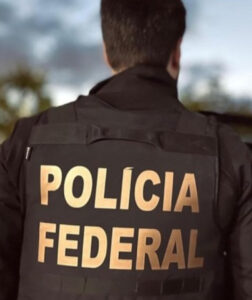 Bolsonaristas esperam leva de sanções por Trump mirando a PF