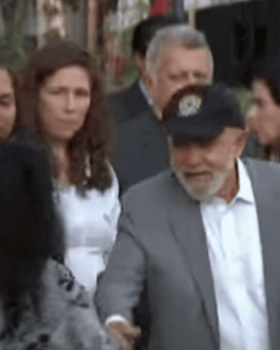 Lula dividiu palco com presa por tráfico; VEJA VÍDEO