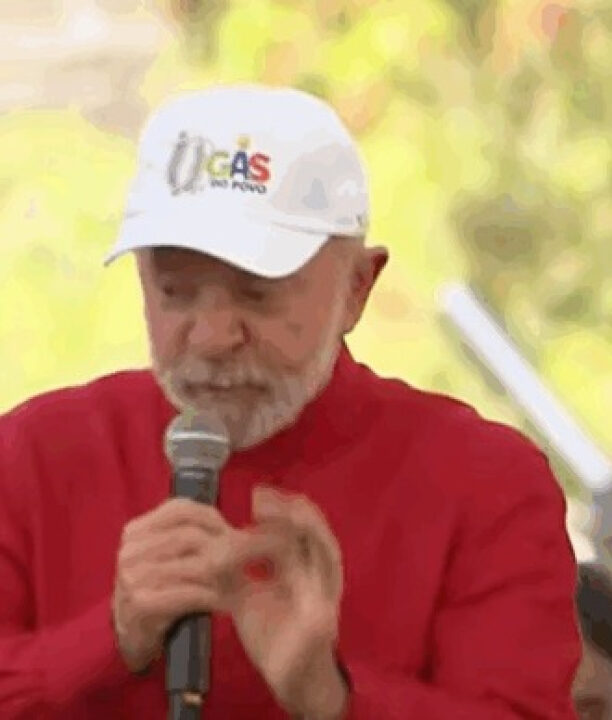 Lula dá bronca em ministro durante anúncio do Gás do Povo; VEJA VÍDEO