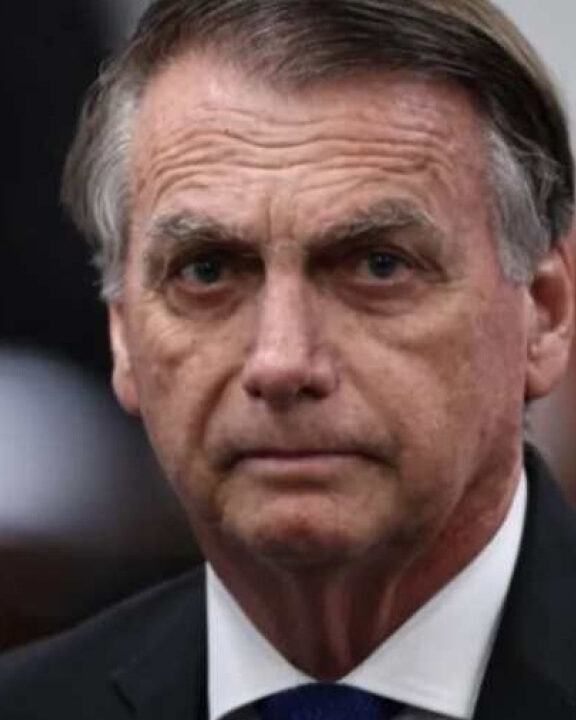 Wall Street Journal afirma que Fux apontou falta de provas contra Bolsonaro