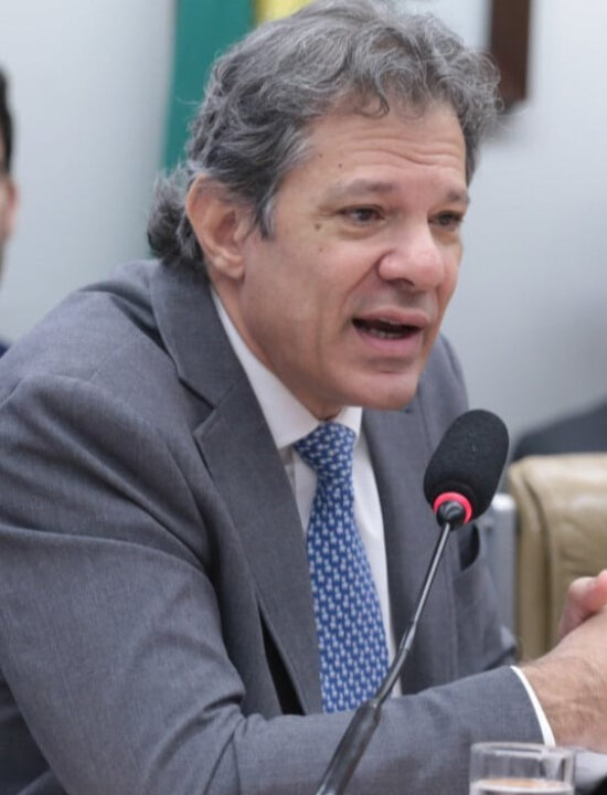 Haddad defende aumento de impostos para ‘fechar as contas’ em 2026