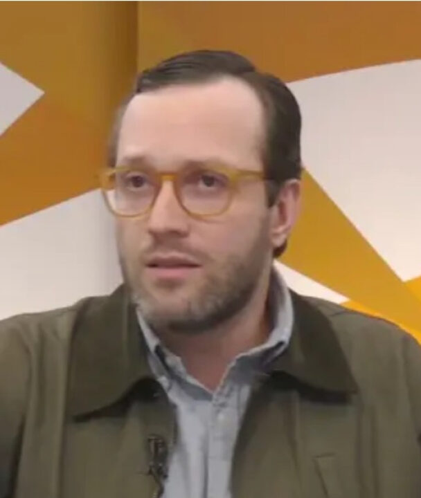 Usaid irrigou milhões de dólares para interferir nas eleições, afirma Felipe Barros.