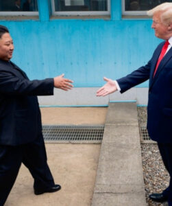 Em discurso histórico, Coreia do Norte cede a Trump e diz estar disposta a dialogar com os EUA