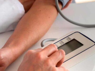 Pressão 12 por 8 agora é alta. Veja nova diretriz apresentada nesta semana durante o 80º Congresso Brasileiro de Cardiologia