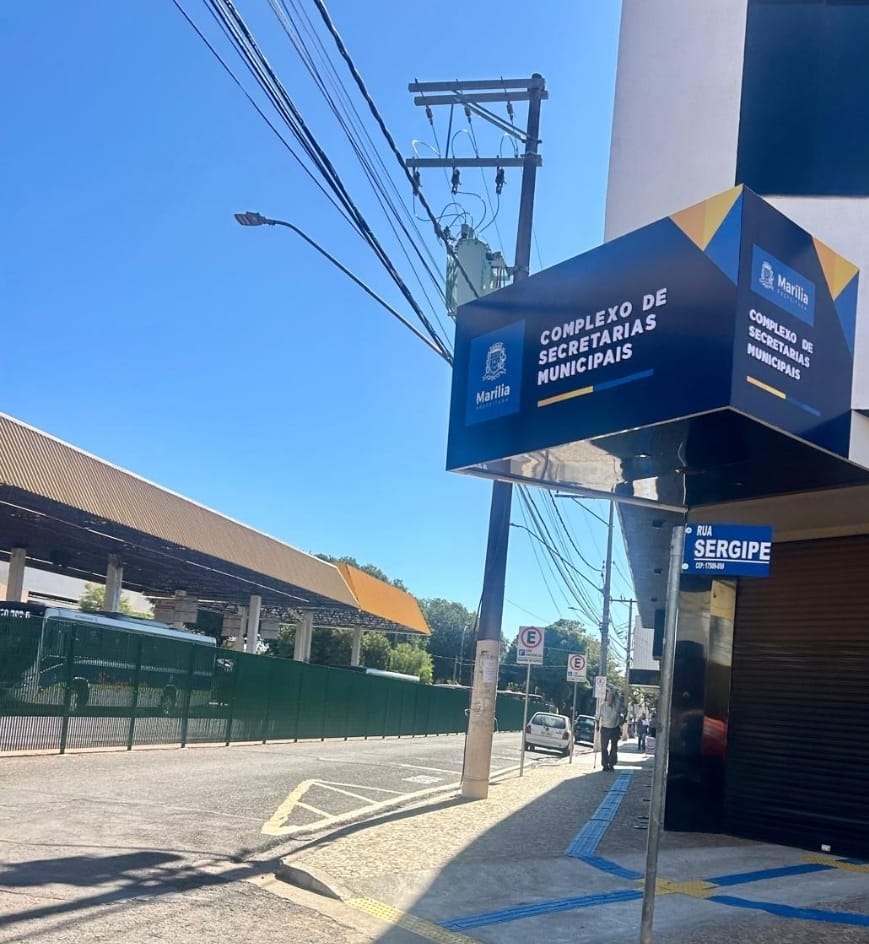 Prefeitura inaugura hoje Complexo de Secretarias Municipais no centro. Espaço fica localizado em antiga Galeria de Lojas em frente ao Terminal Urbano, o que facilita o acesso da população