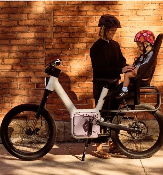 Rivian apresenta sua primeira e-bike: modular, elétrica e cheia de recursos