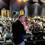 Mentoria RB.Cripto leva conhecimento, com educador financeiro Rodrigo Brito, sobre o mercado de criptomoedas a mais de 200 alunos da Unifio Ourinhos. Veja!