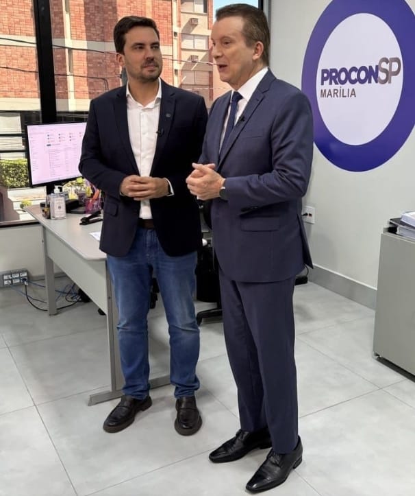 Celso Russomanno visita nova sede do Procon Marília e elogia estrutura moderna do órgão. Amigo de parlamento do prefeito, deputado foi acompanhado por Vinícius e destacou atendimento humanizado