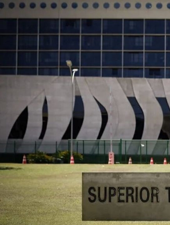 PF identifica três núcleos em esquema de venda de sentenças judiciais no STJ