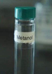 Anvisa aciona outros países para trazer antídoto do metanol para o Brasil