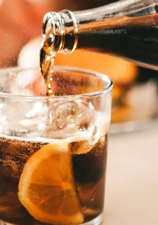 Refrigerantes ‘zero’ aumentam risco de gordura no fígado, diz estudo