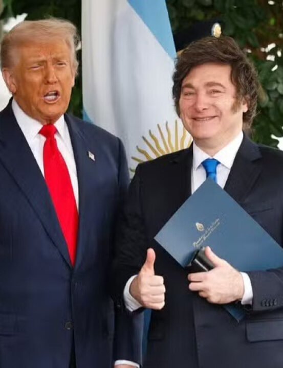 Trump comemora países sul-americanos ‘fugindo do socialismo’ e diz que a Argentina está morrendo; VEJA VÍDEO