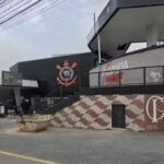 Postos licenciados pelo Corinthians pertencem a alvos de megaoperação contra o PCC