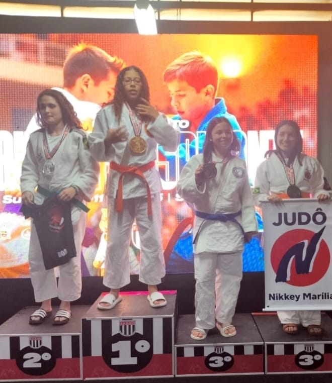 Judô de Marília conquista três medalhas no Campeonato Paulista. Final estadual reuniu 1.800 atletas do Estado de São Paulo. Veja nomes