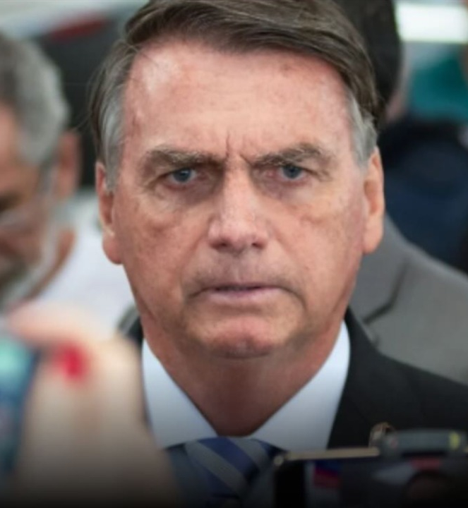 Bolsonaro sela apoio a candidato ao Senado por Minas Gerais